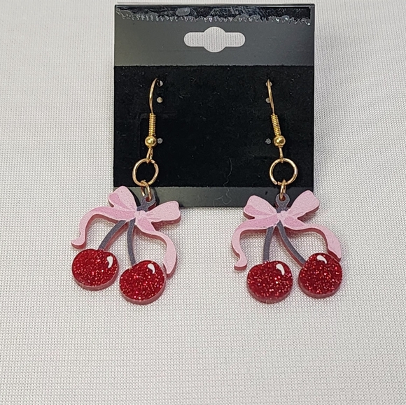 SHEIN Cherry Print Buff Sleeve On Or Off The Shoulder Top With Cherry Earrings - Picture 7 of 13